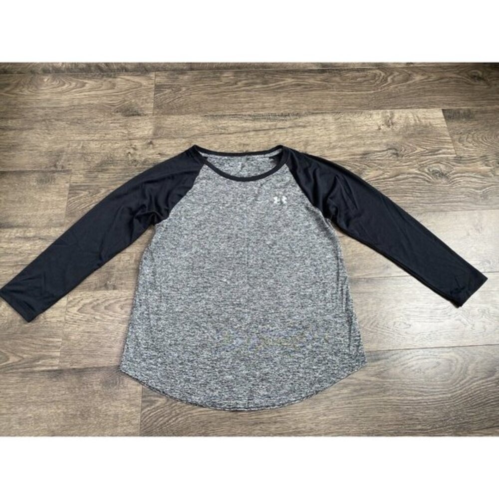 EUC Womens‎ Under Armour 3/4 Sleeve Loose Fit Heat Gear Top Size S